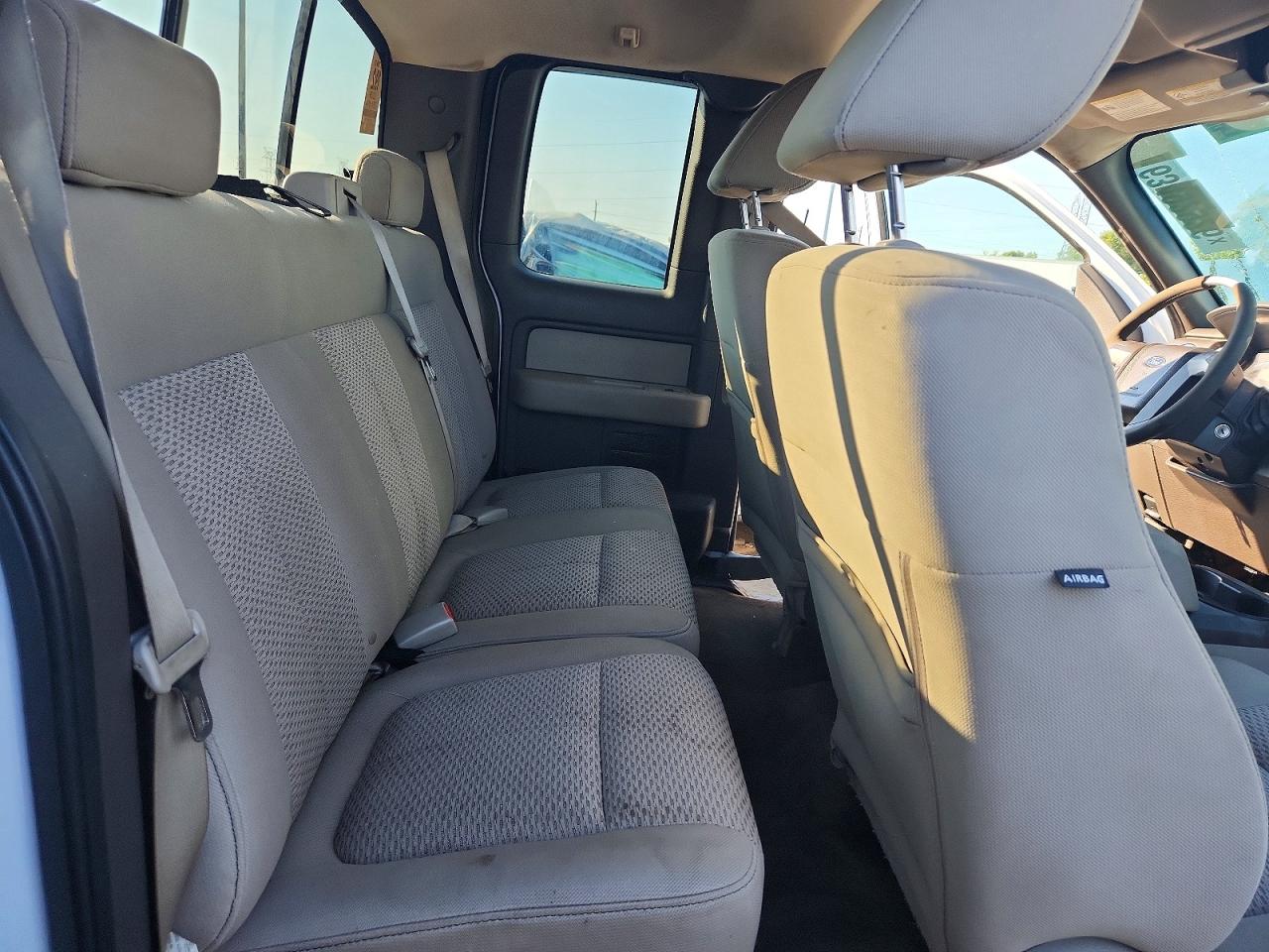2009 Ford F150 Super Cab White vin: 1FTPX14V09FA11872
