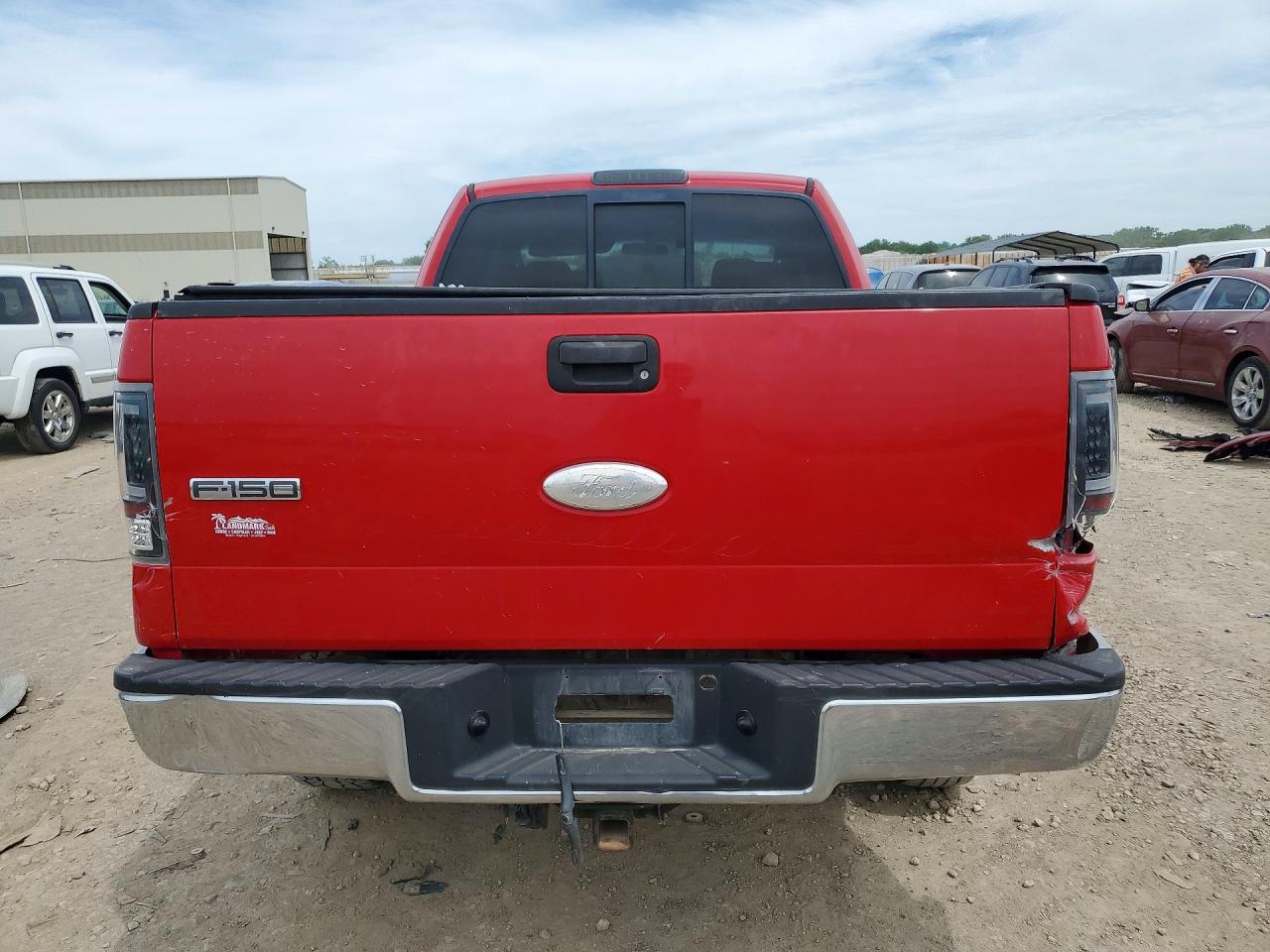2006 Ford F150 Red vin: 1FTPX14V16FB77331