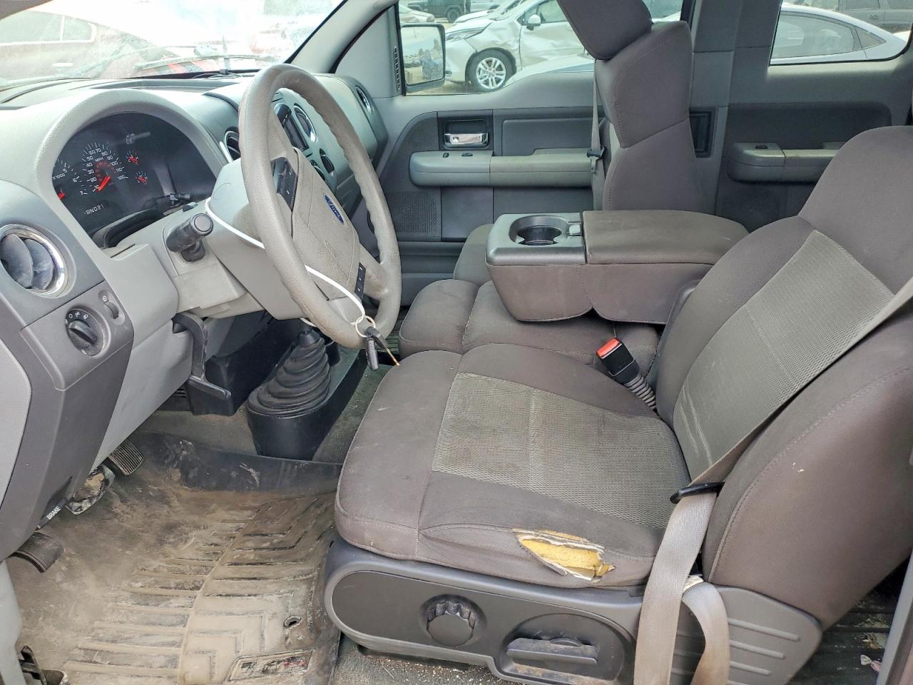 2006 Ford F150 Red vin: 1FTPX14V16FB77331