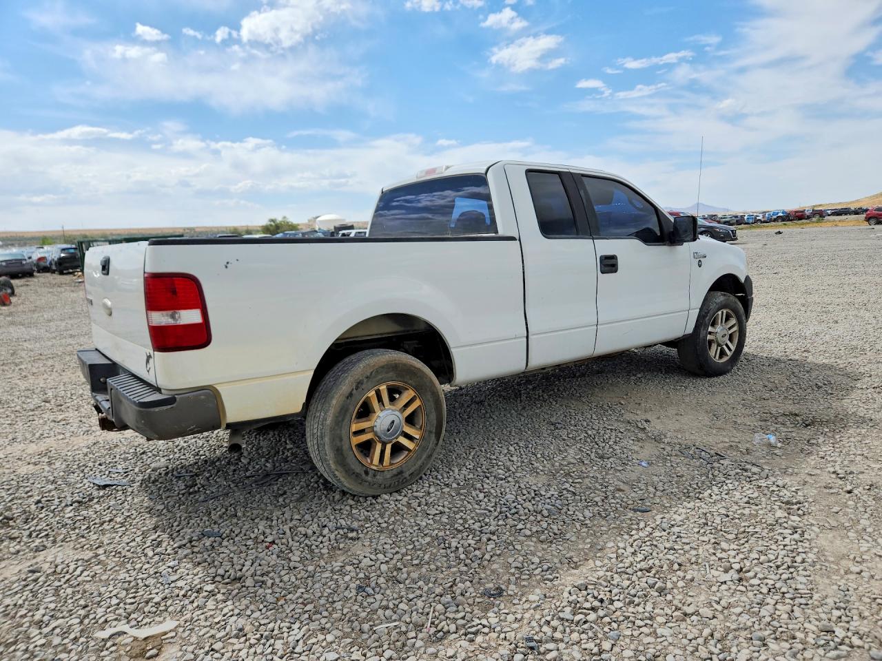2006 Ford F150 White vin: 1FTPX14V16NB05325