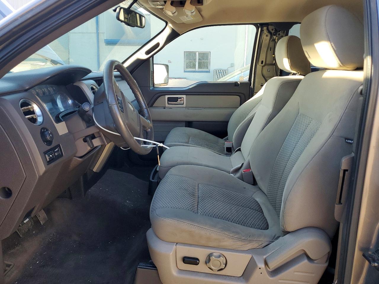2009 Ford F150 Super Cab Серый vin: 1FTPX14V19FA83924