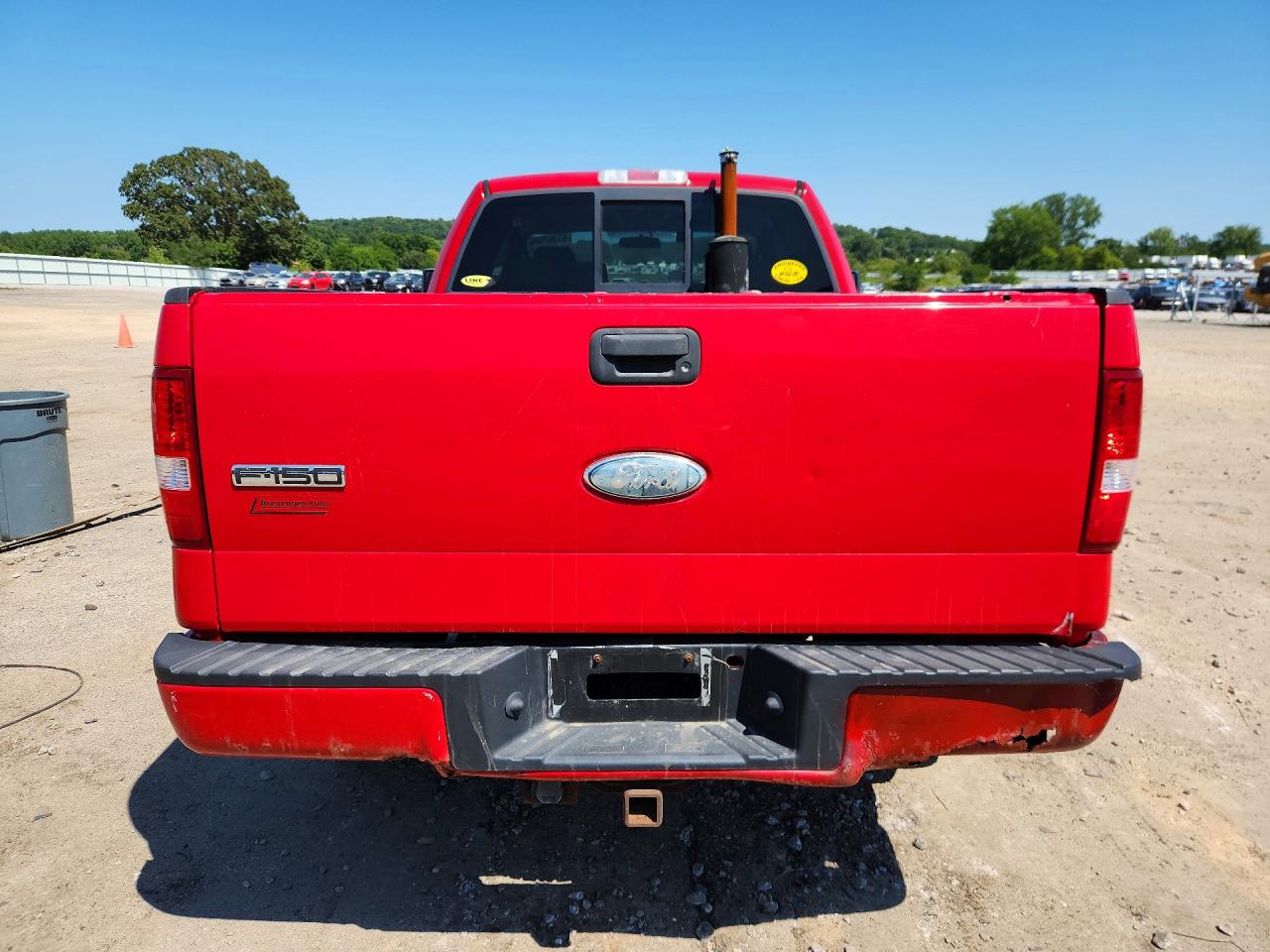2007 Ford F150 Red vin: 1FTPX14V27FB42783
