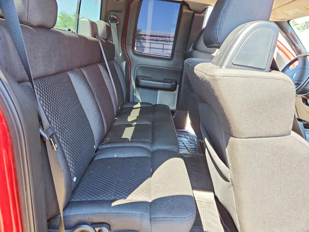 2007 Ford F150 Red vin: 1FTPX14V27FB42783