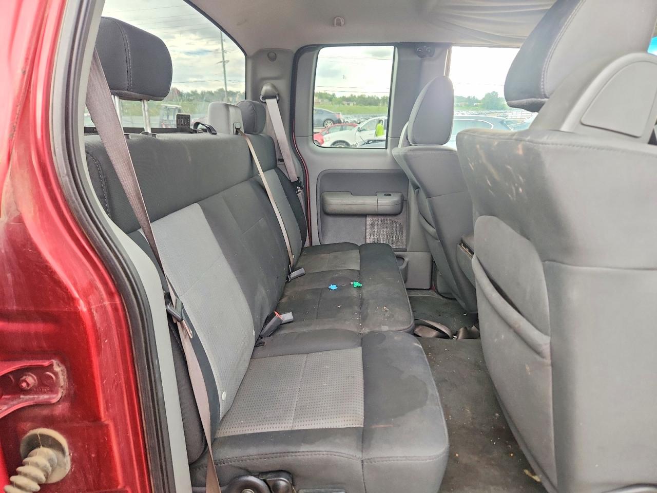 2007 Ford F150 Red vin: 1FTPX14V27KC53972