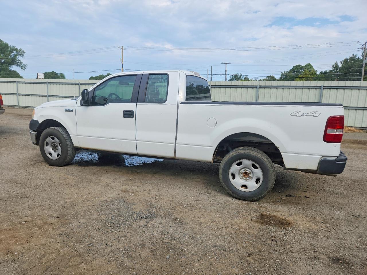2008 Ford F150 White vin: 1FTPX14V28FB40646
