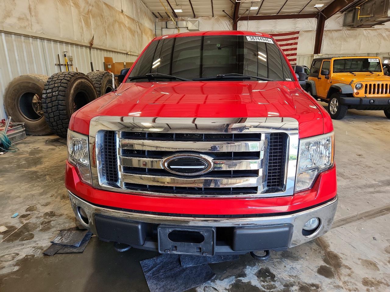 2009 Ford F150 Super Cab Red vin: 1FTPX14V29FB05297