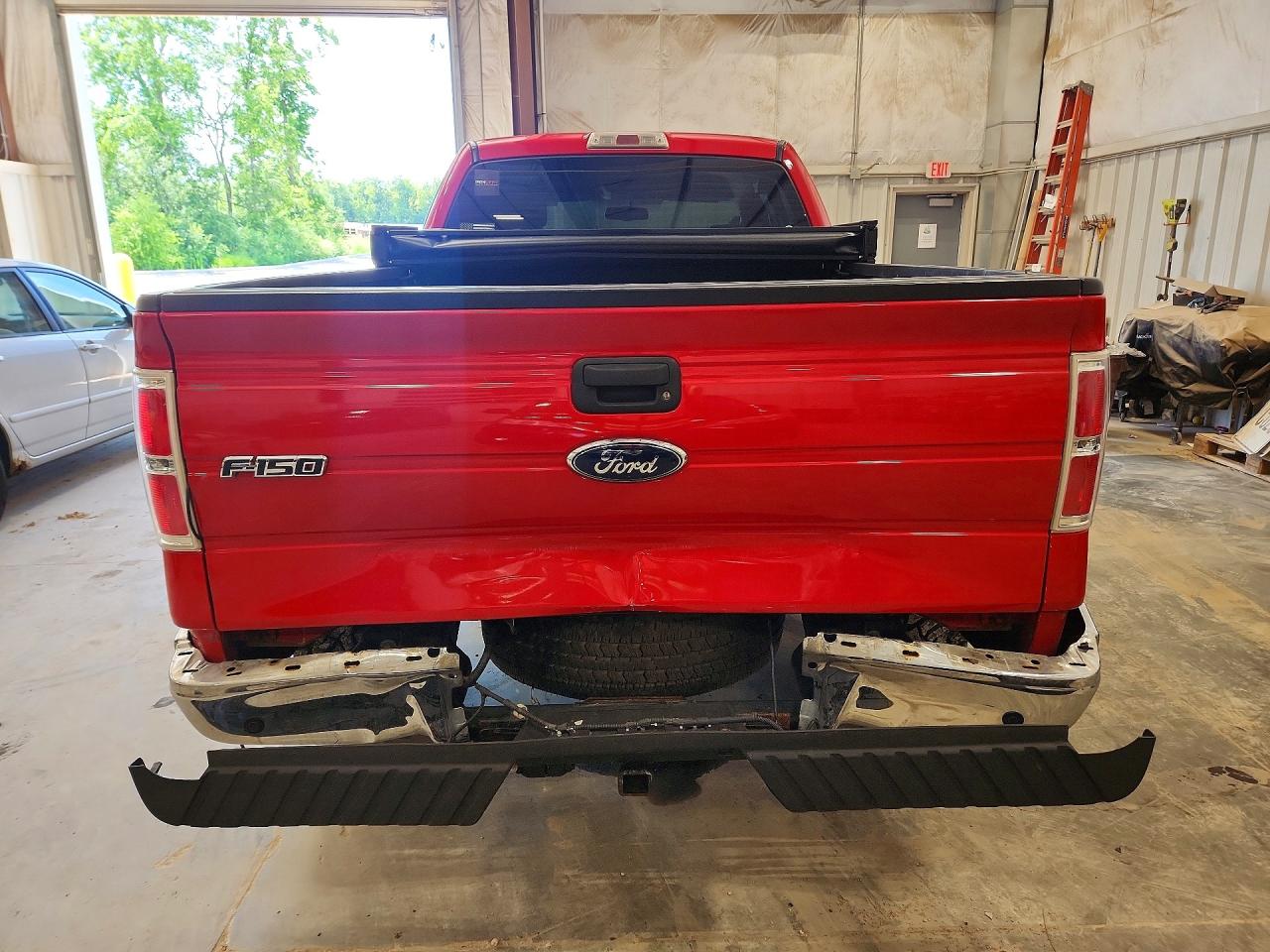 2009 Ford F150 Super Cab Red vin: 1FTPX14V29FB05297