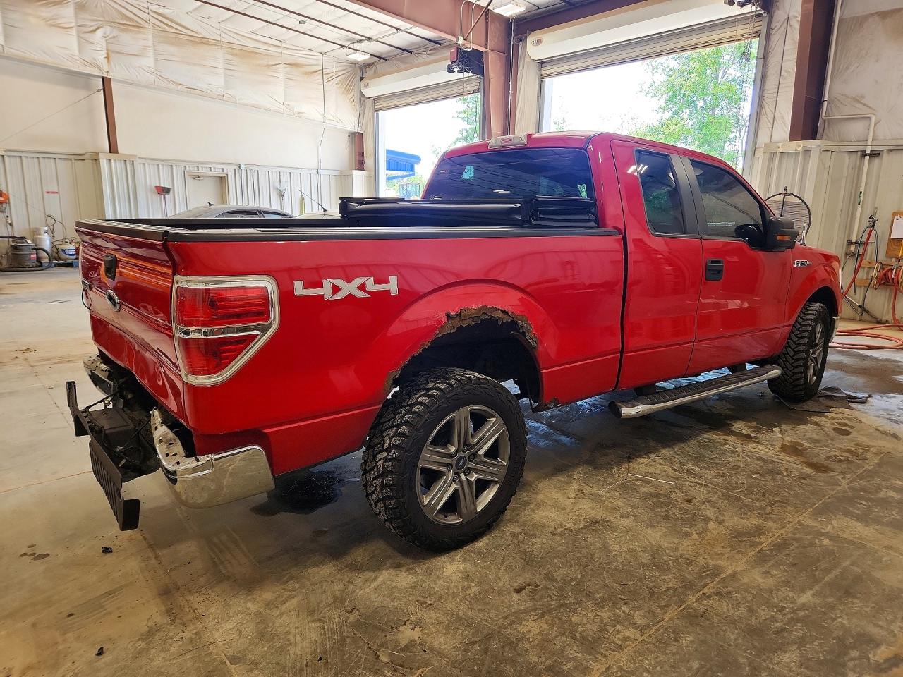2009 Ford F150 Super Cab Red vin: 1FTPX14V29FB05297