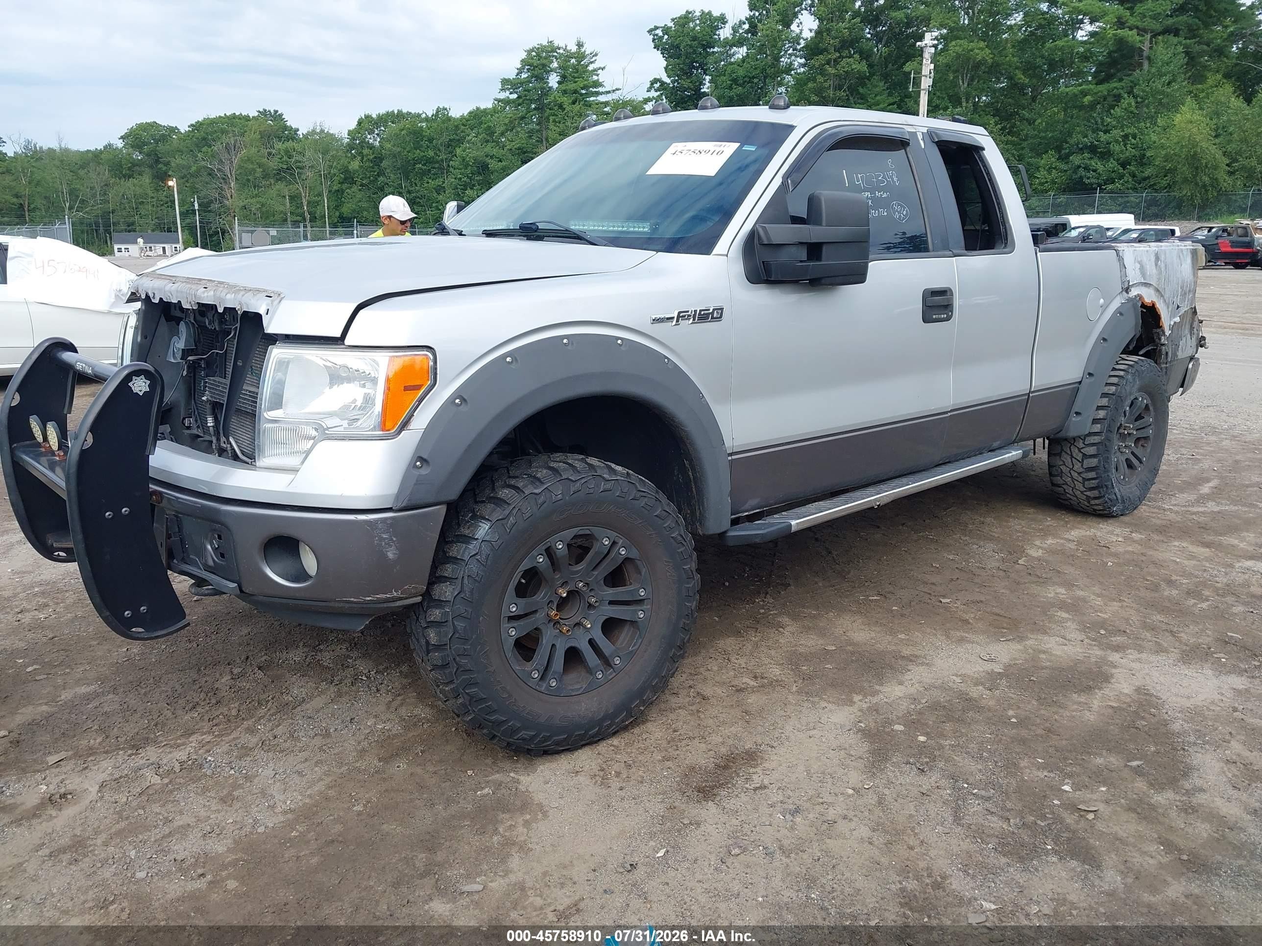 2009 Ford F-150 Silver vin: 1FTPX14V39FB20004