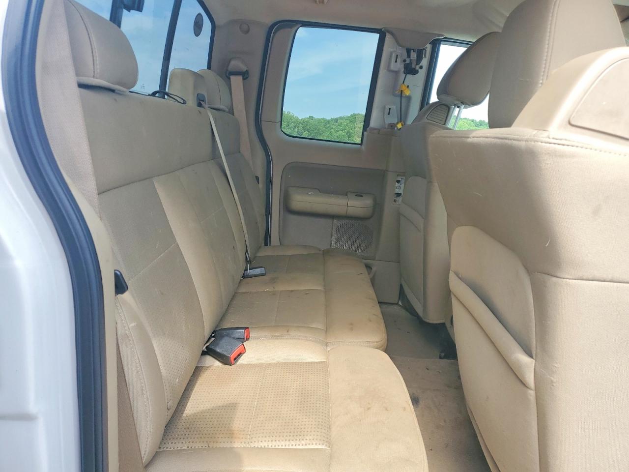 2007 Ford F150 White vin: 1FTPX14V47NA41542