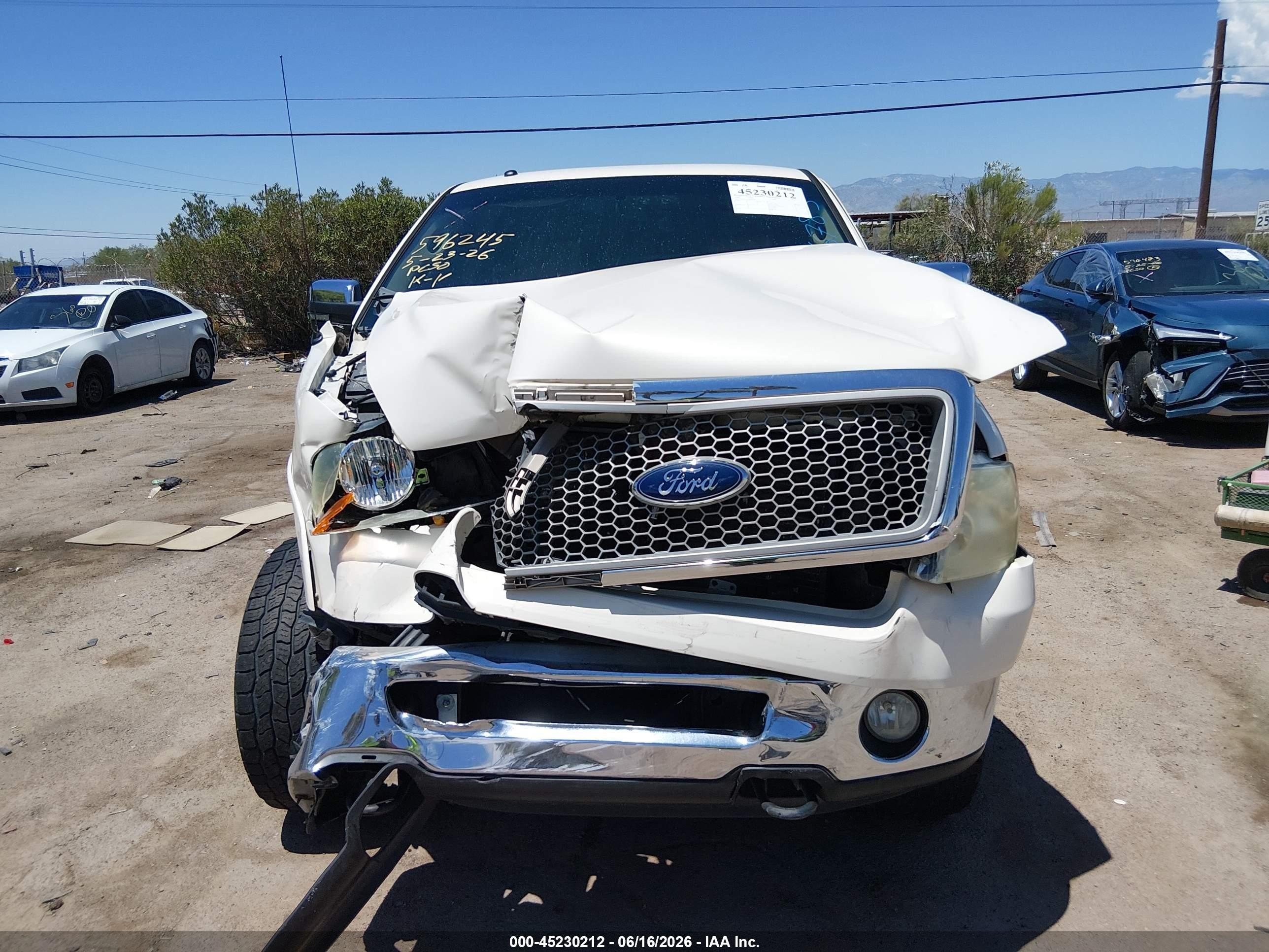 2008 Ford F-150 Fx4/lariat/xl/xlt Белый vin: 1FTPX14V48FB56783