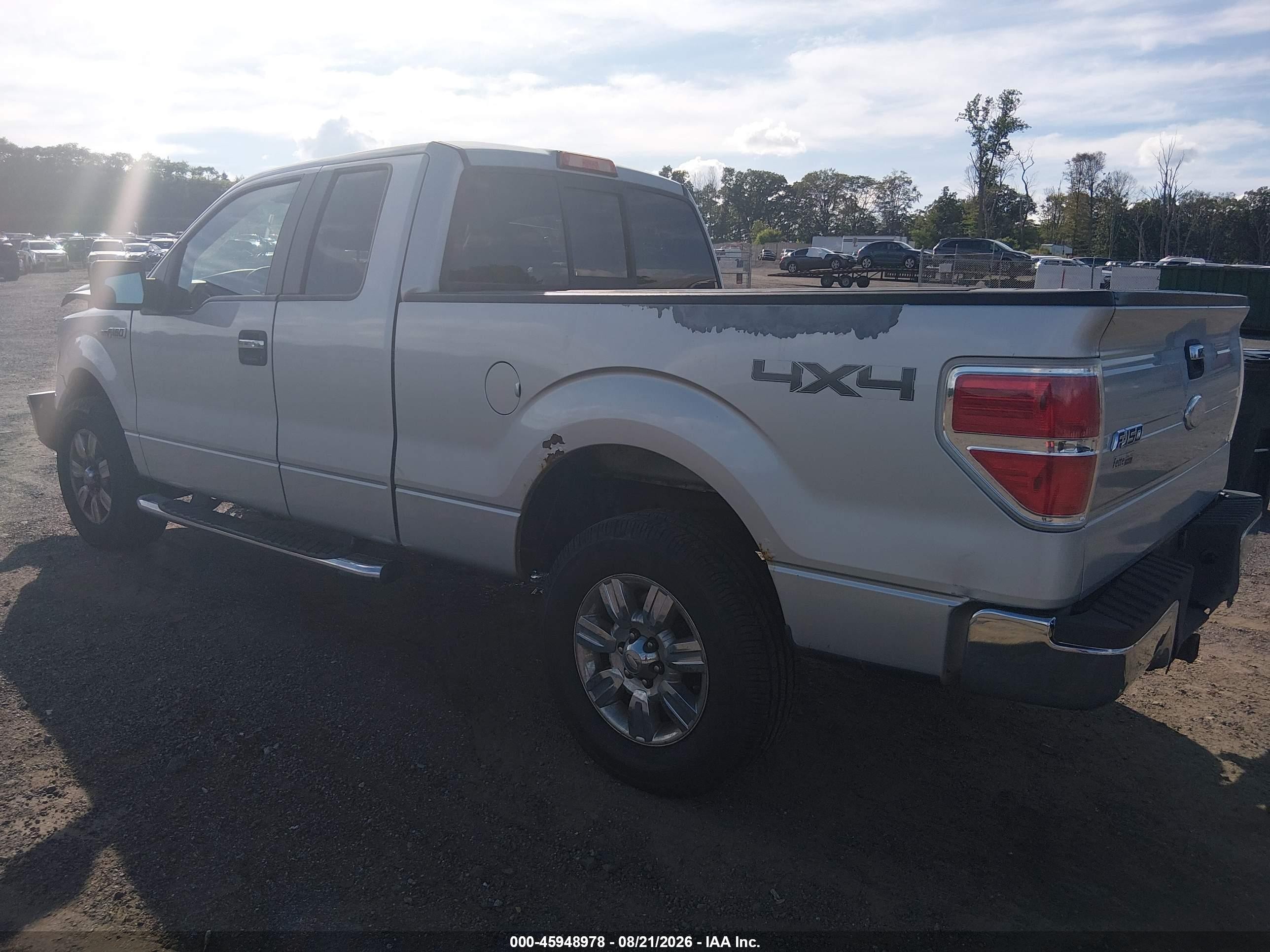 2009 Ford F-150 Xlt Silver vin: 1FTPX14V49KB58123