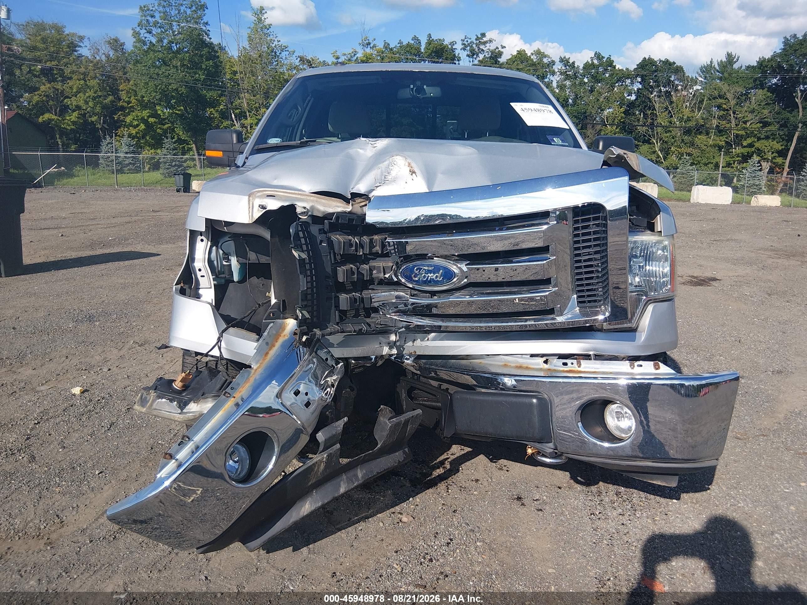 2009 Ford F-150 Xlt Silver vin: 1FTPX14V49KB58123