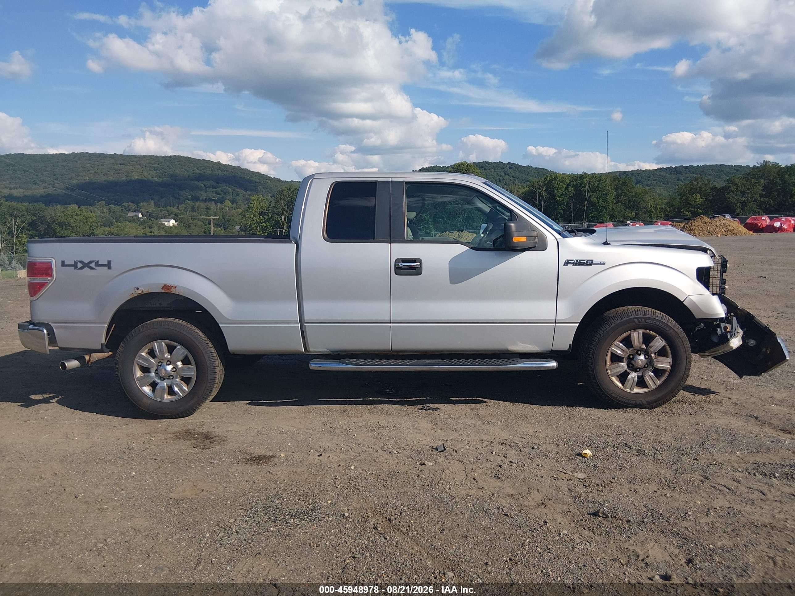 2009 Ford F-150 Xlt Silver vin: 1FTPX14V49KB58123