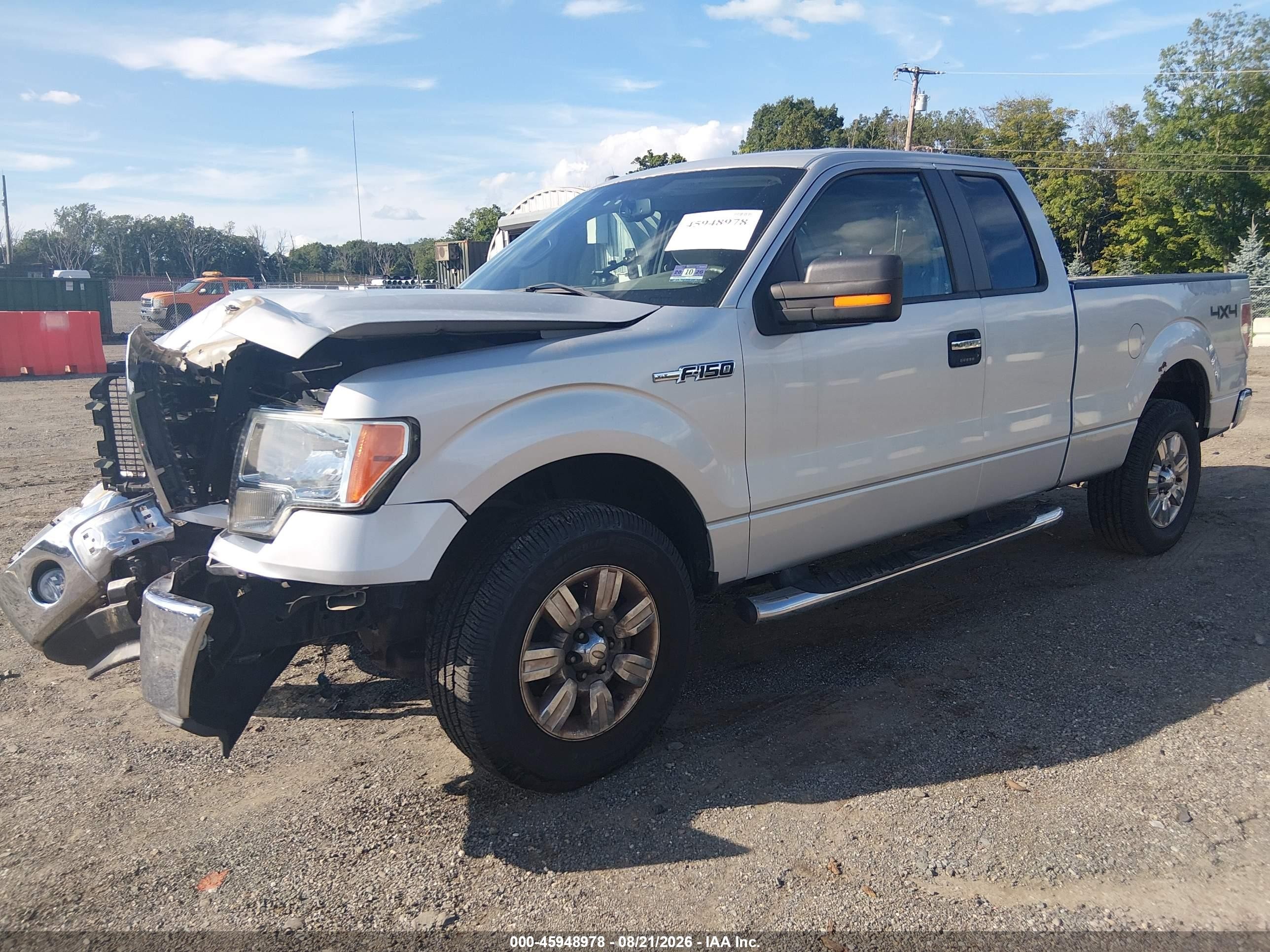 2009 Ford F-150 Xlt Silver vin: 1FTPX14V49KB58123