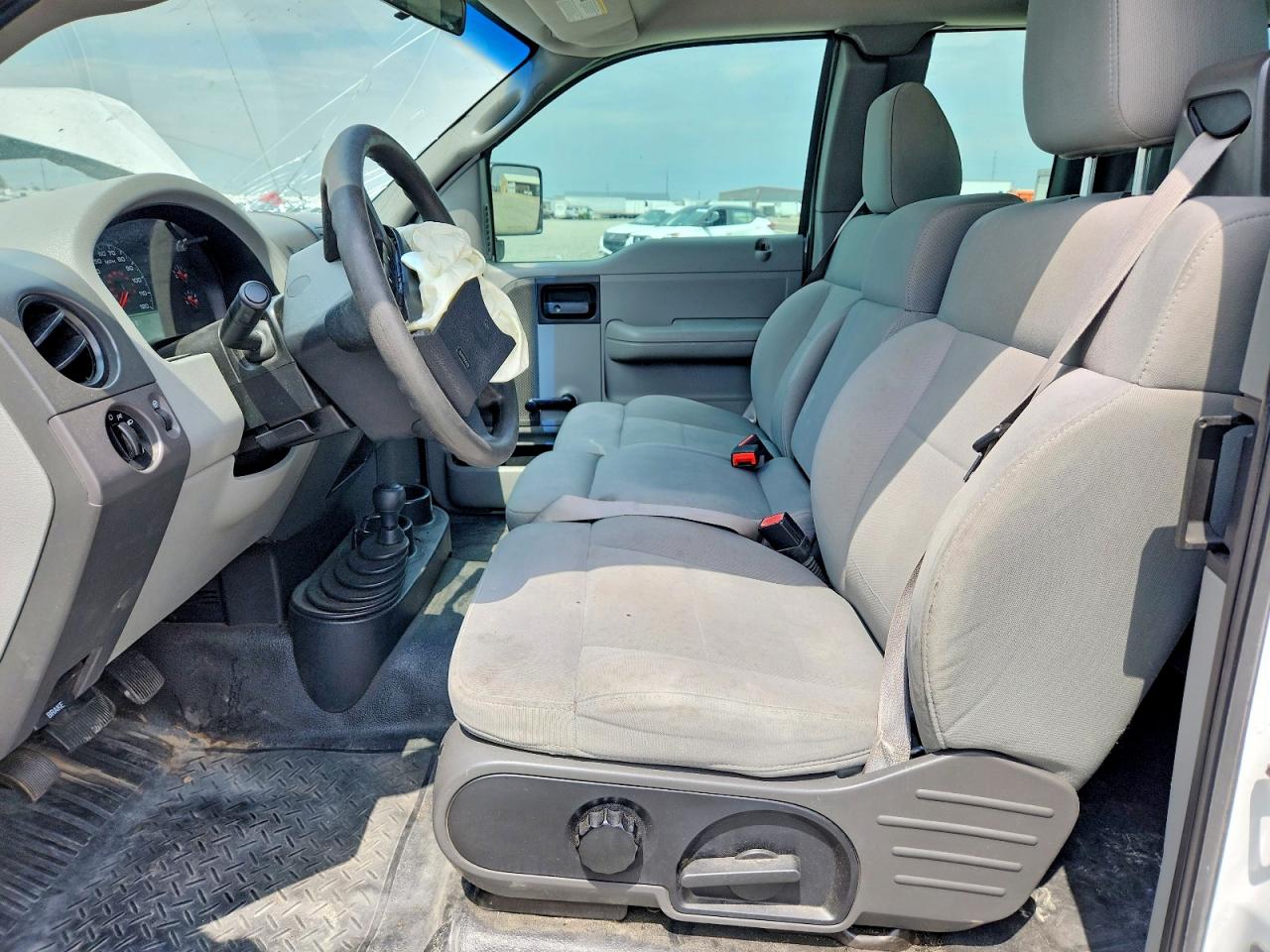 2007 Ford F150 White vin: 1FTPX14V57FA28115