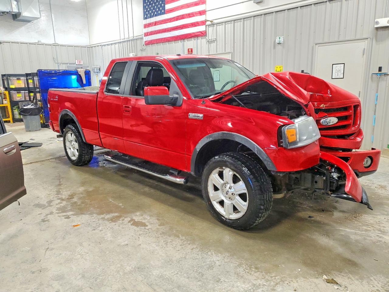 2007 Ford F150 Red vin: 1FTPX14V57FA93952