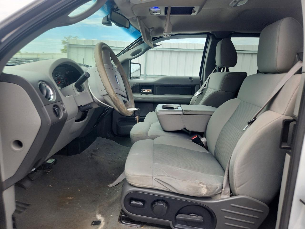 2007 Ford F150 Silver vin: 1FTPX14V57FB16713