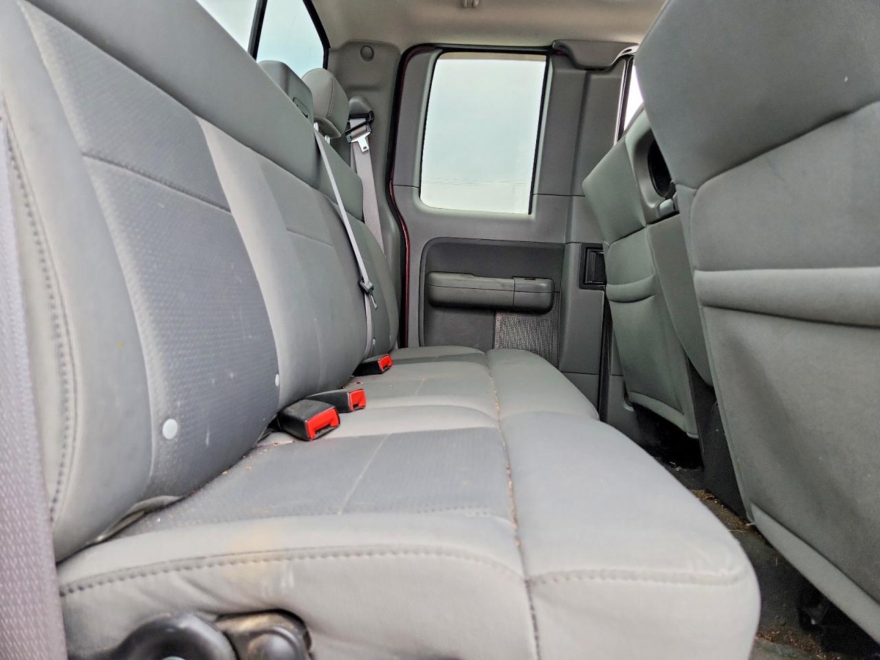 2008 Ford F150 Red vin: 1FTPX14V58FC02251