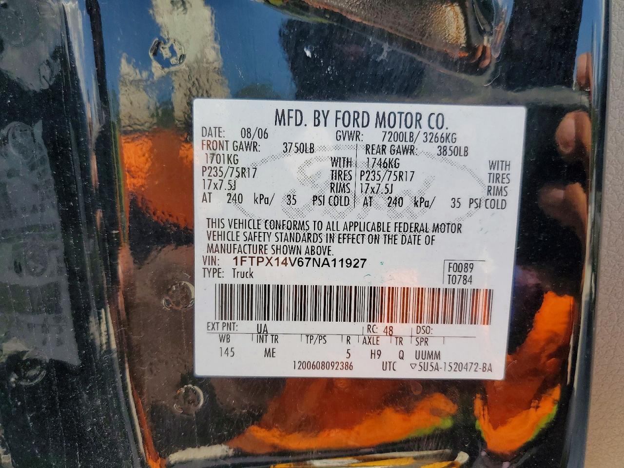 2007 Ford F150 Black vin: 1FTPX14V67NA11927