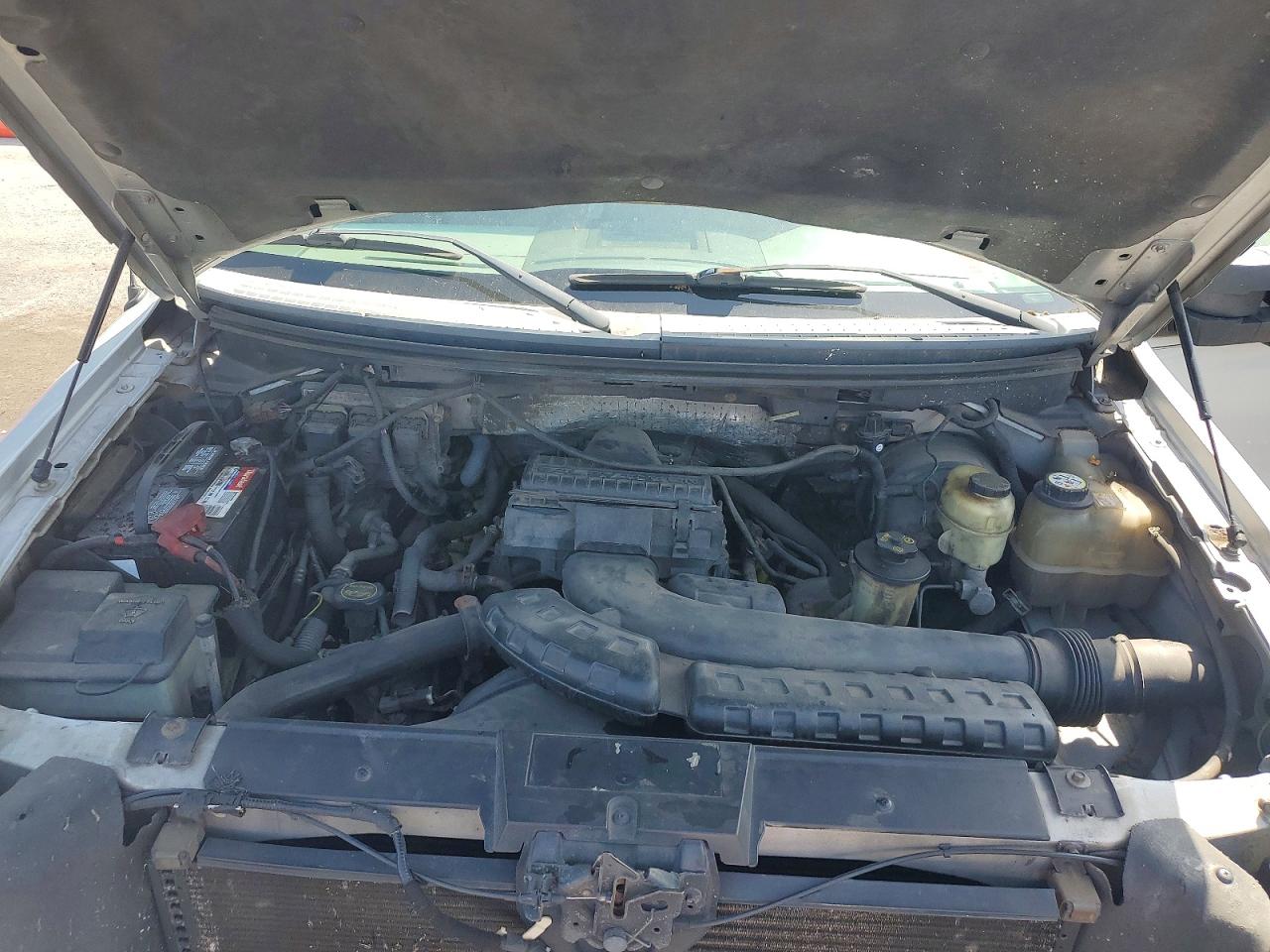 2007 Ford F150 Silver vin: 1FTPX14V67NA53188