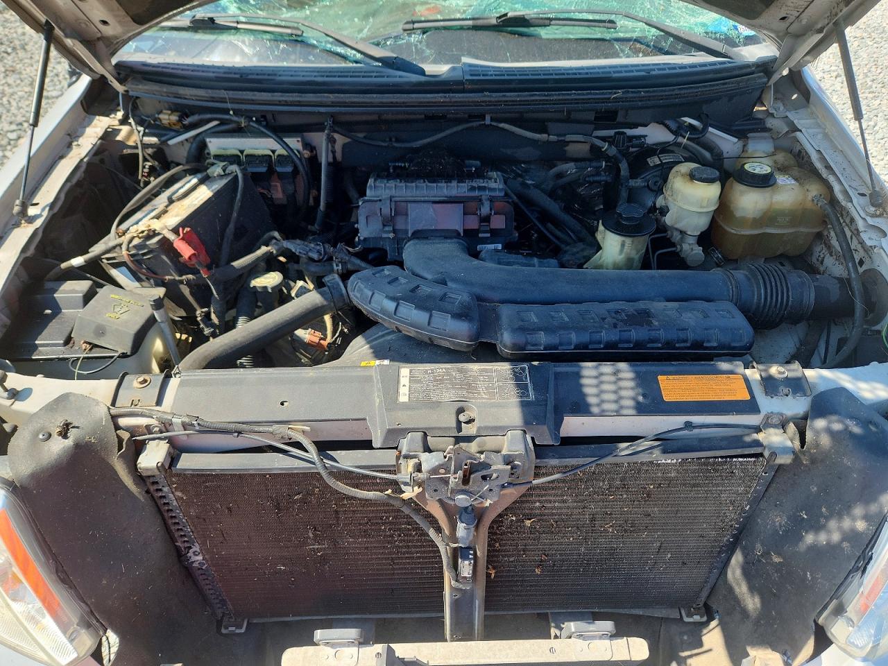 2008 Ford F150 Silver vin: 1FTPX14V68FB57028