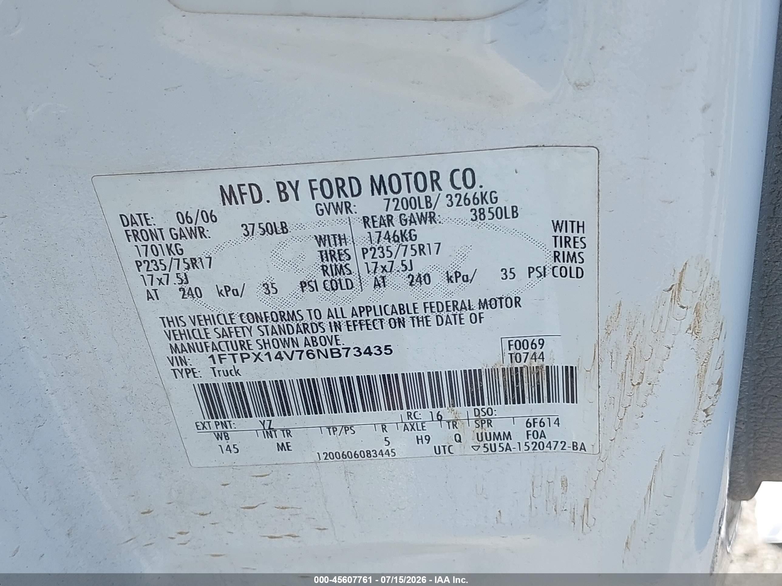 2006 Ford F-150   White vin: 1FTPX14V76NB73435