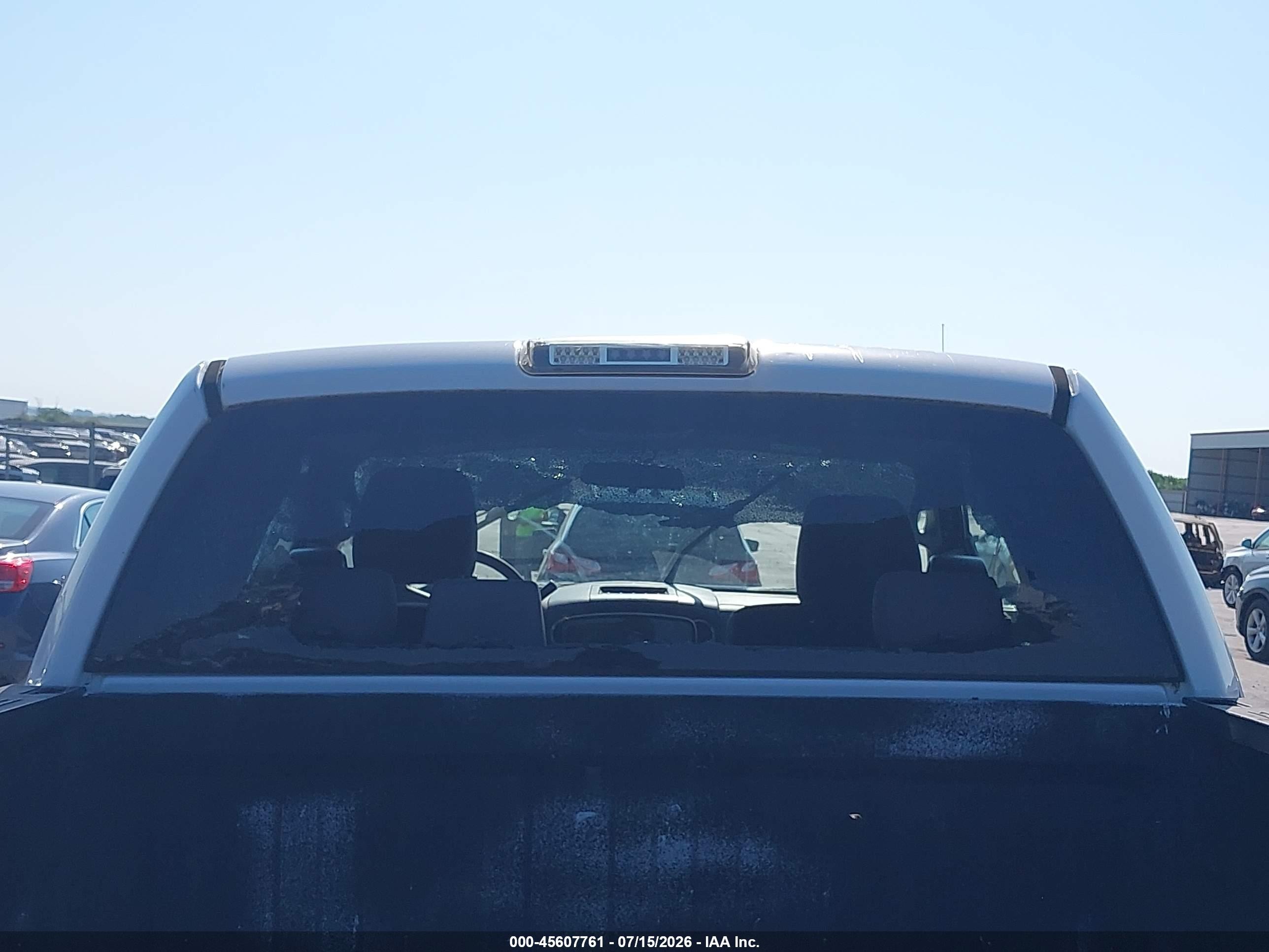 2006 Ford F-150   White vin: 1FTPX14V76NB73435