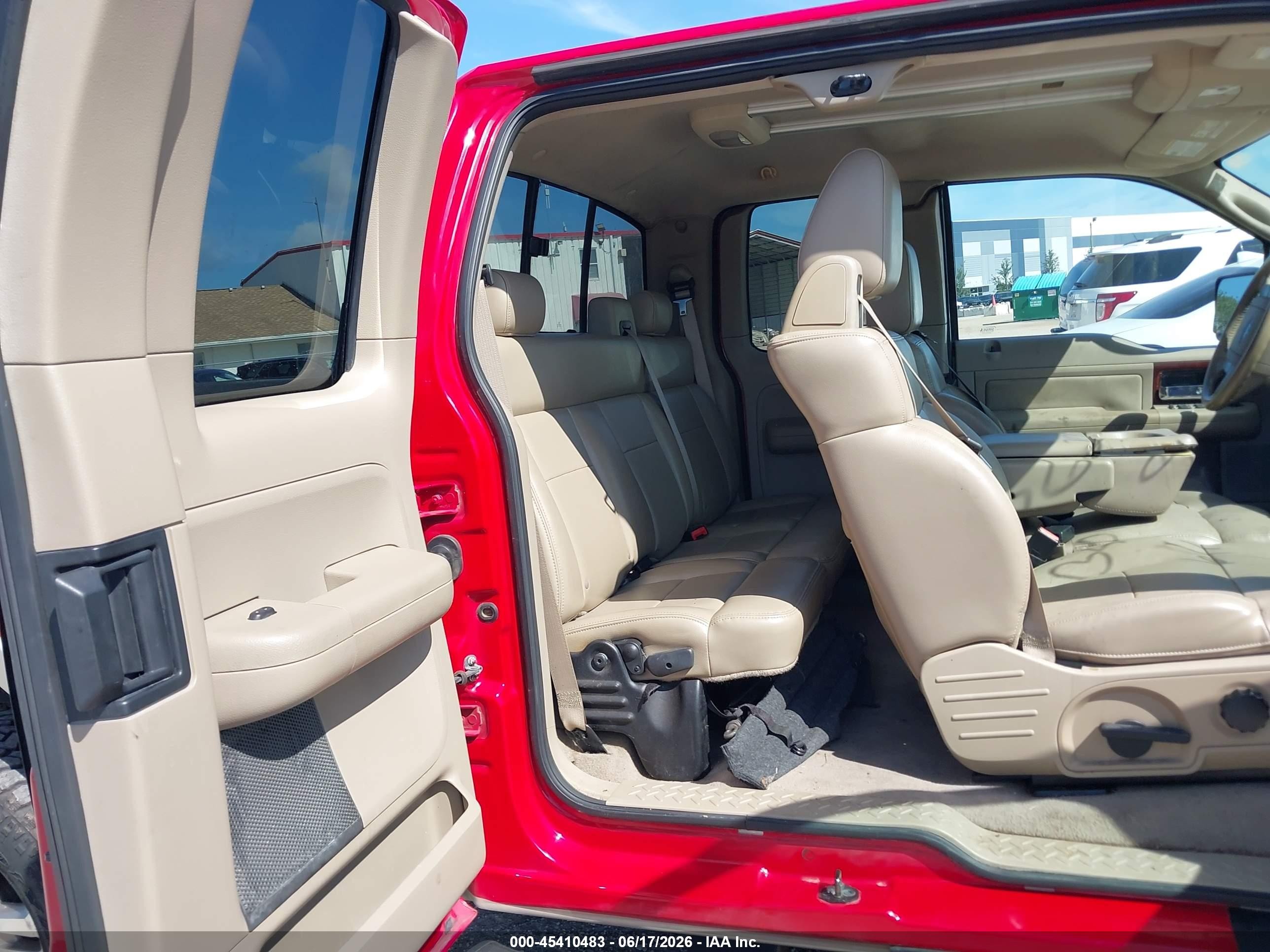2008 Ford F-150 Lariat Red vin: 1FTPX14V78FB50198
