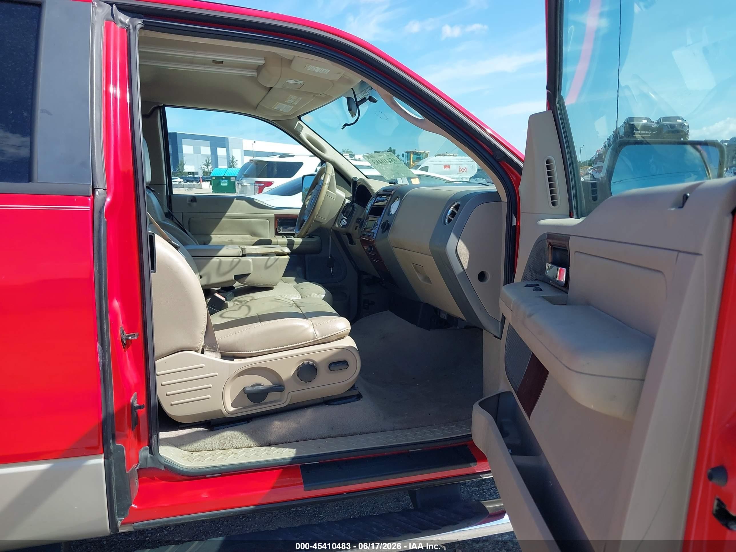 2008 Ford F-150 Lariat Red vin: 1FTPX14V78FB50198