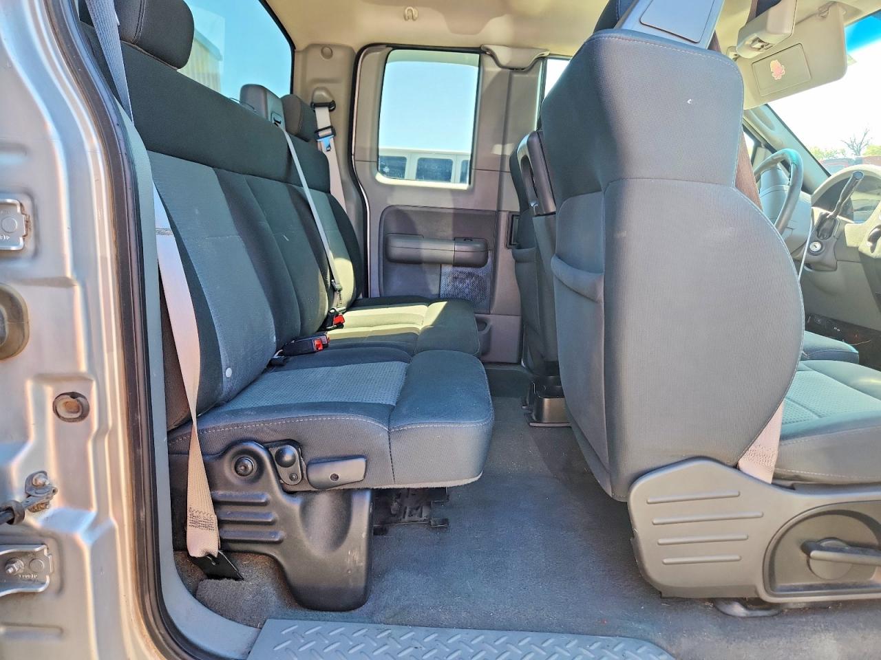 2008 Ford F150 Silver vin: 1FTPX14V78FB65963