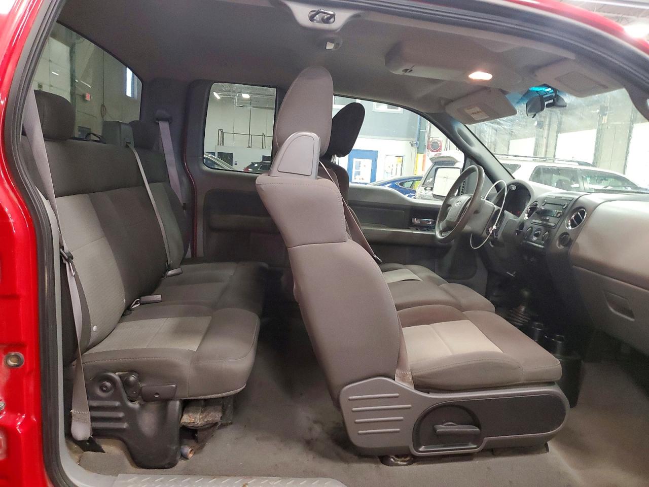 2006 Ford F150 Red vin: 1FTPX14V86FA99534
