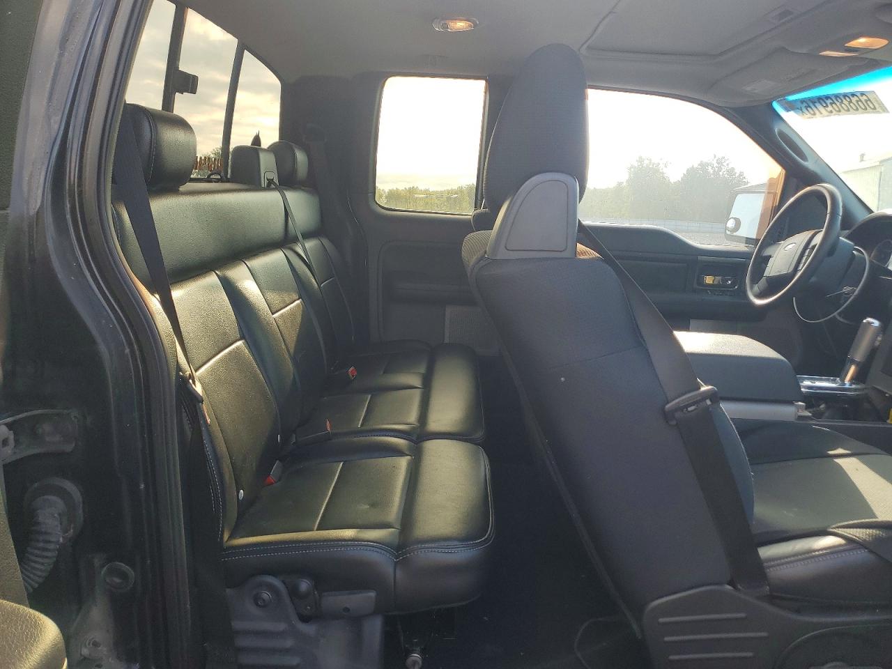 2007 Ford F150 Black vin: 1FTPX14V87FA31512