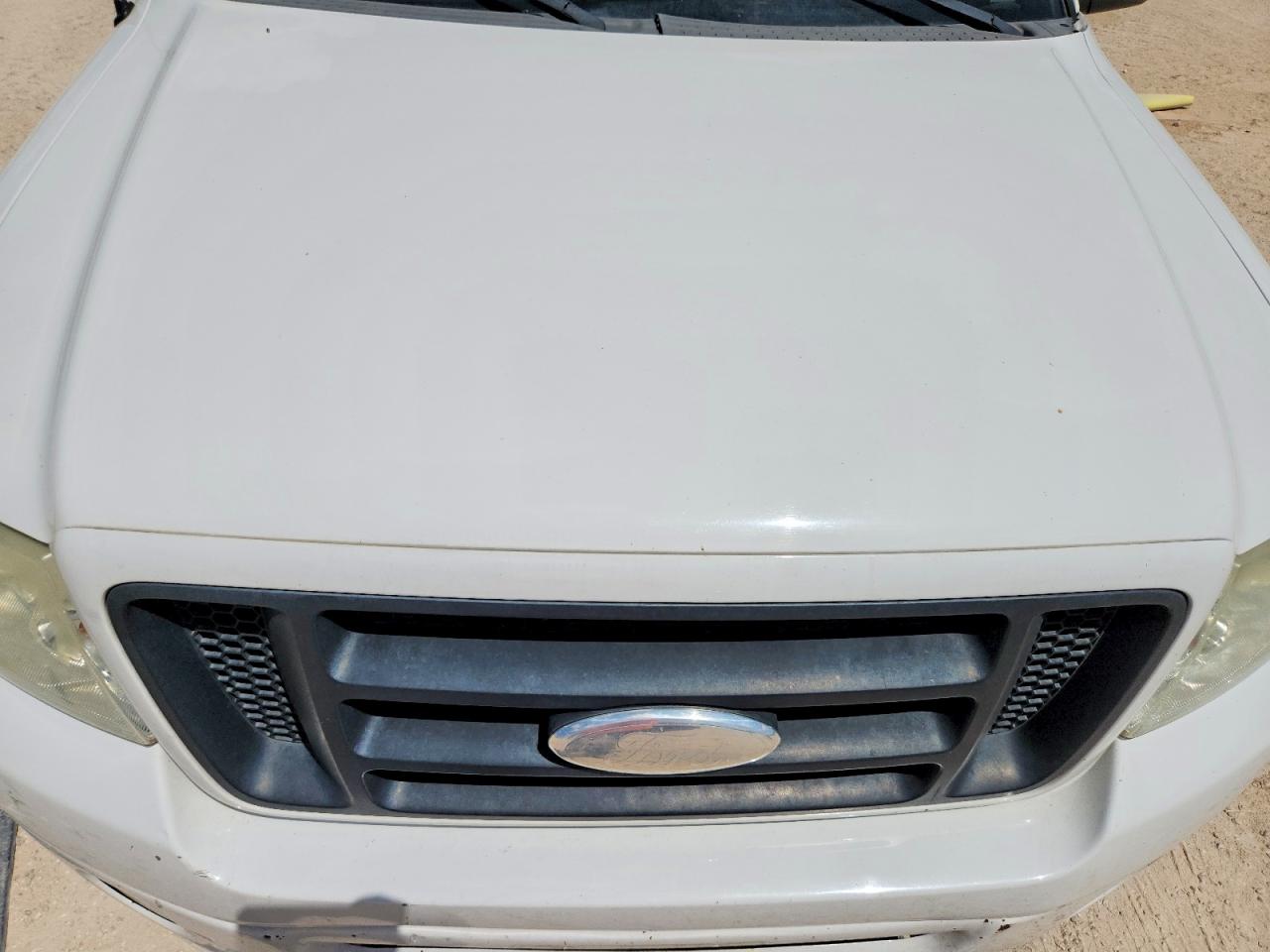 2006 Ford F150 White vin: 1FTPX14V96KD28567