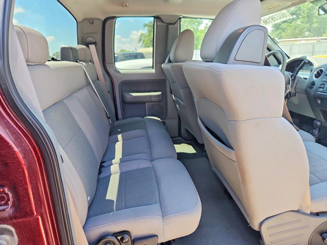 2006 Ford F150 Burgundy vin: 1FTPX14V96NB65756