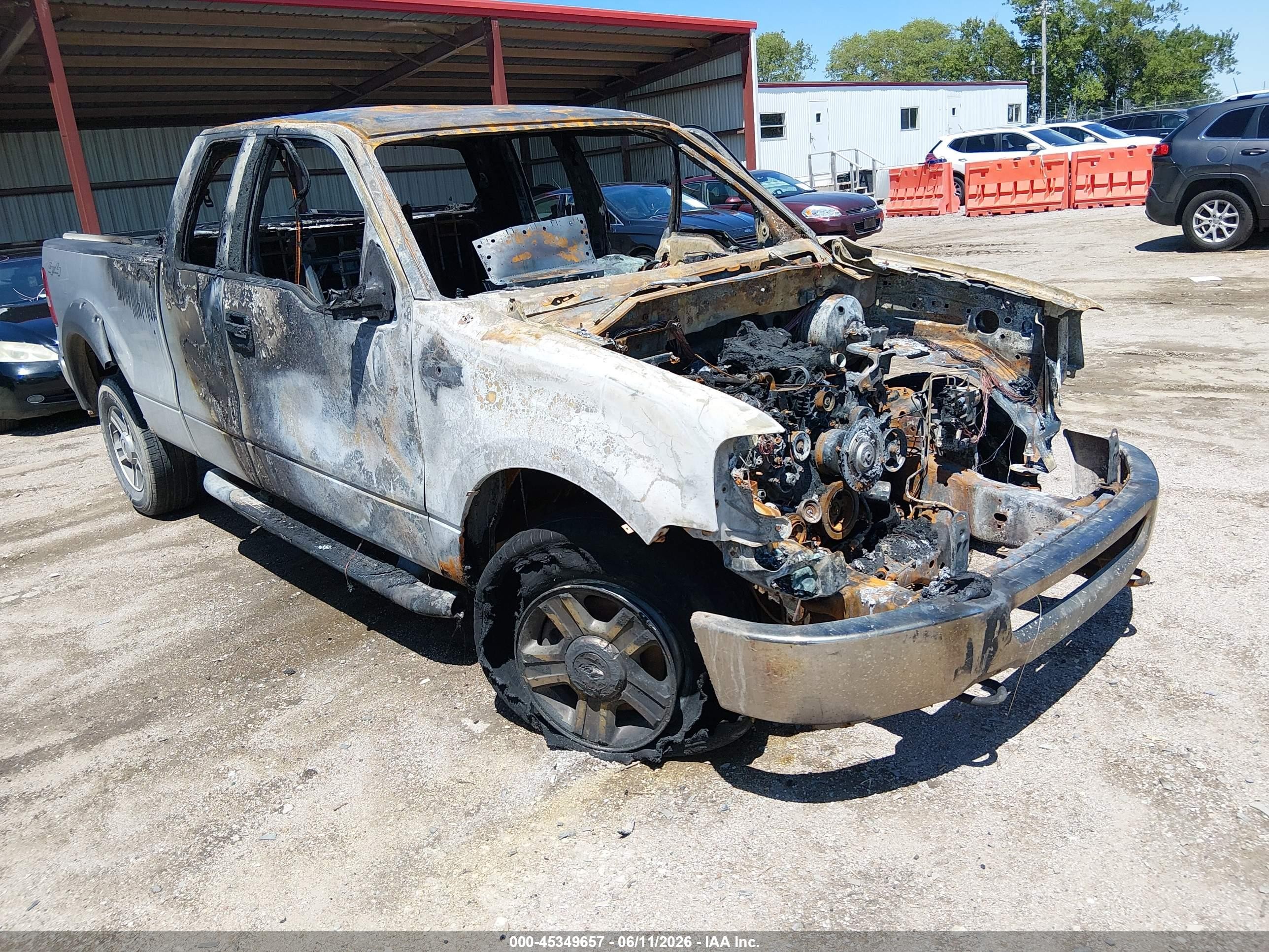 2007 Ford F-150   Silver vin: 1FTPX14V97FA14637