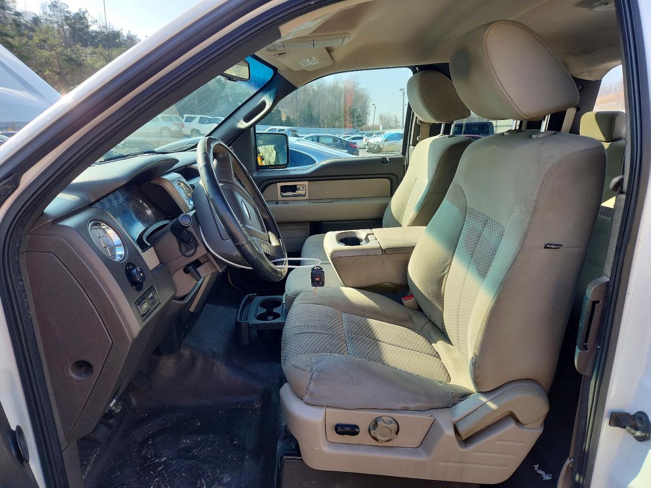 2009 Ford F150 Super Cab Белый vin: 1FTPX14V99FA09618