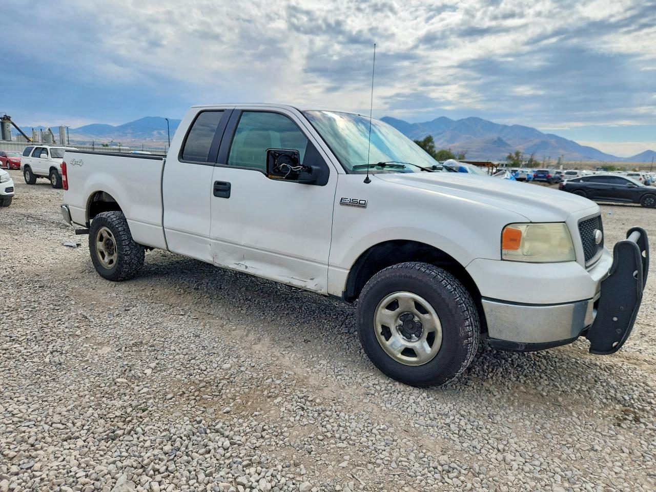 2006 Ford F150 White vin: 1FTPX14VX6NB48884