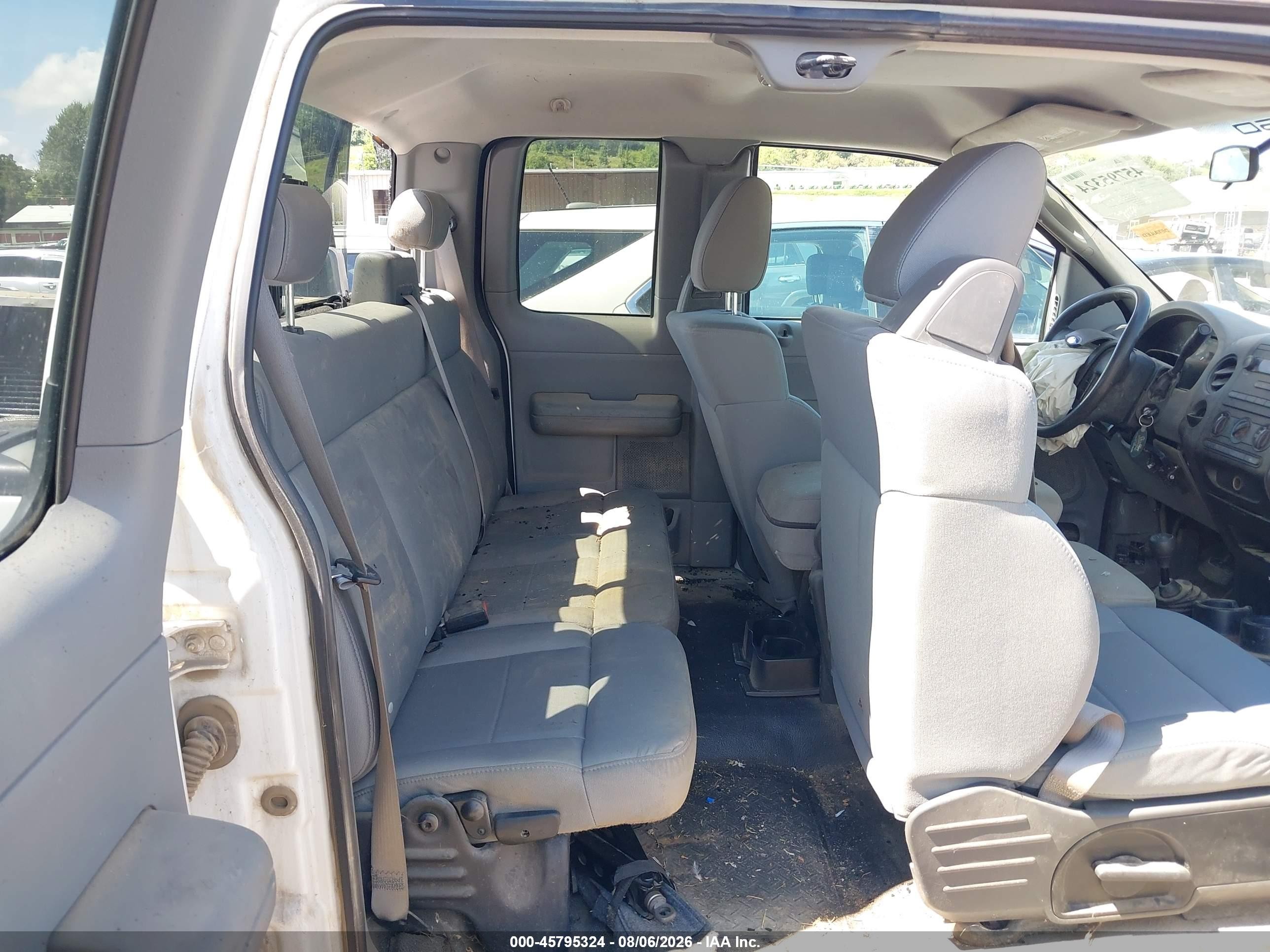 2007 Ford F-150 Fx4/lariat/xl/xlt White vin: 1FTPX14VX7FA39689