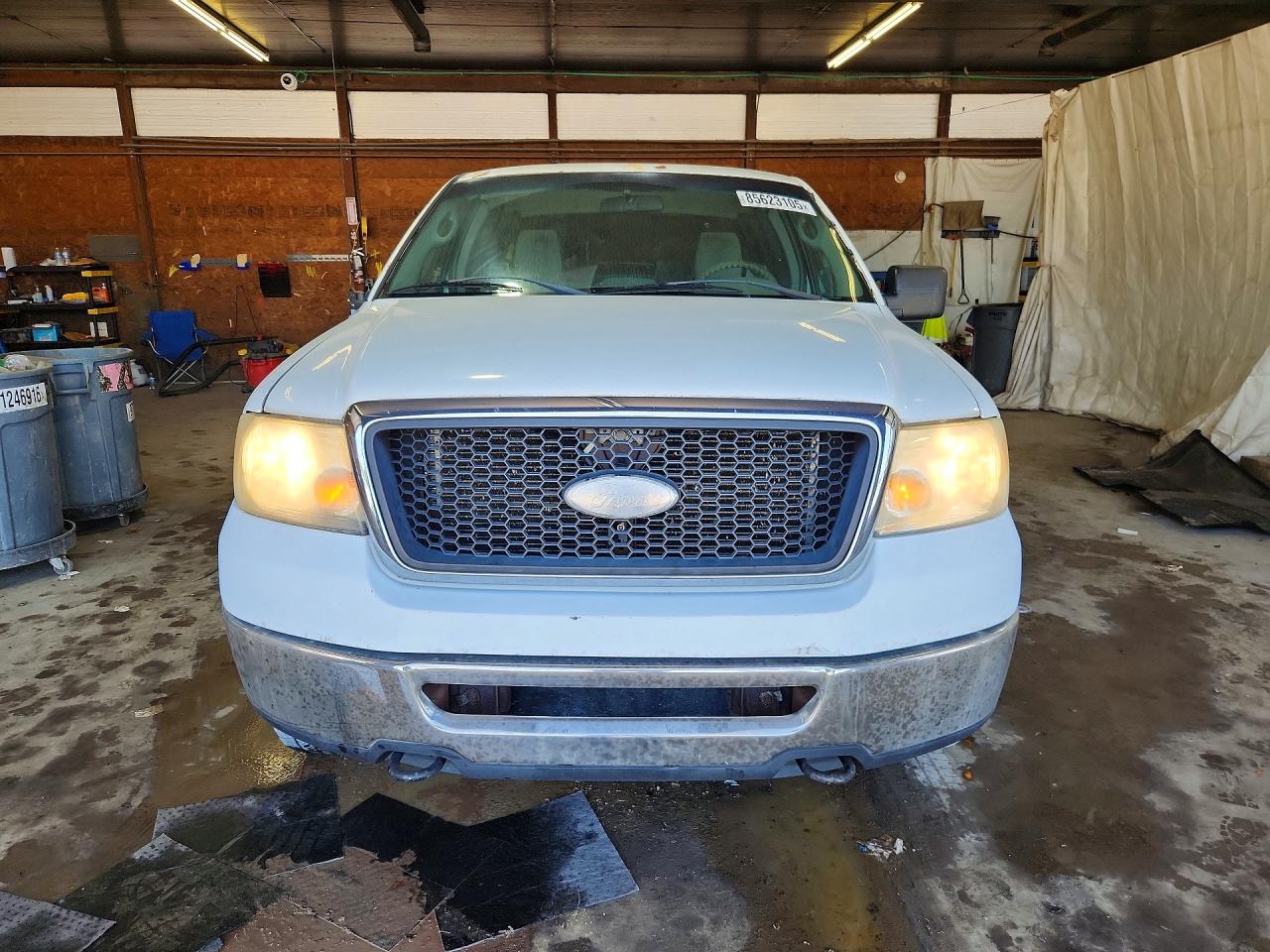 2007 Ford F150 White vin: 1FTPX14VX7FA95132
