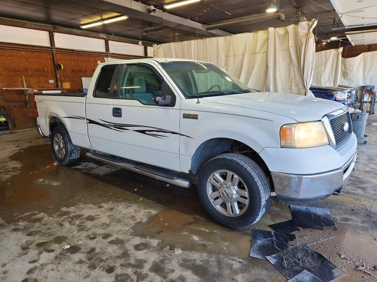 2007 Ford F150 White vin: 1FTPX14VX7FA95132