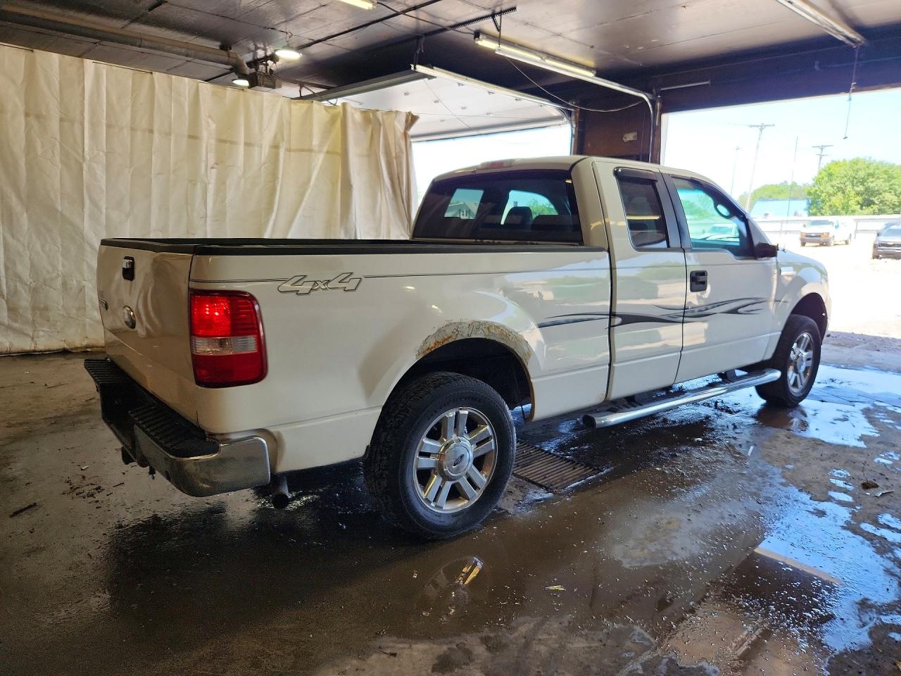 2007 Ford F150 White vin: 1FTPX14VX7FA95132