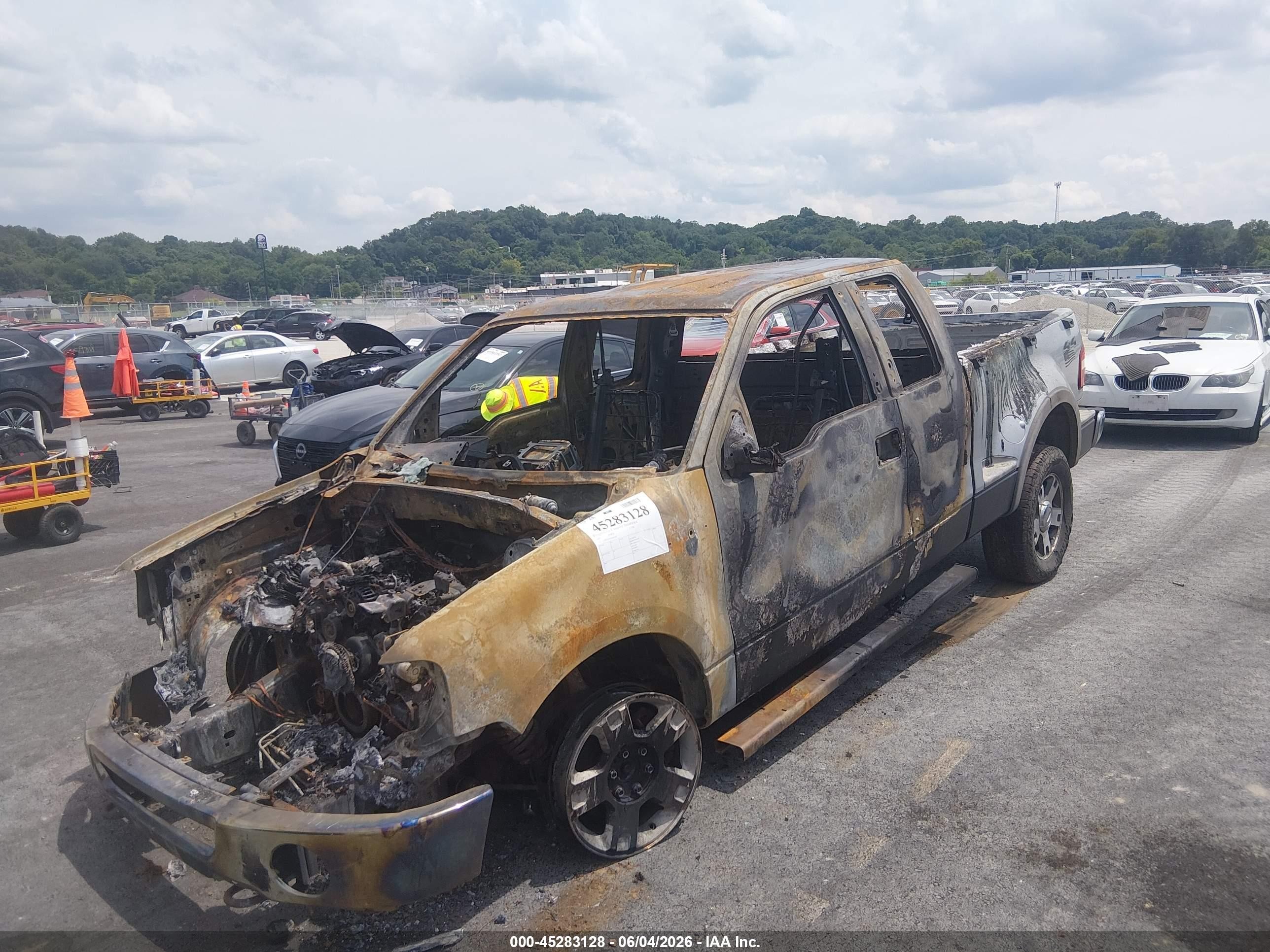 2007 Ford F-150 Fx4/lariat/xl/xlt Белый vin: 1FTPX14VX7FB45267