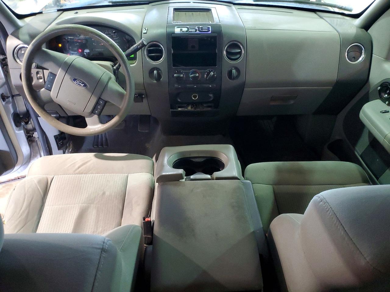 2008 Ford F150 Silver vin: 1FTPX14VX8FA01865