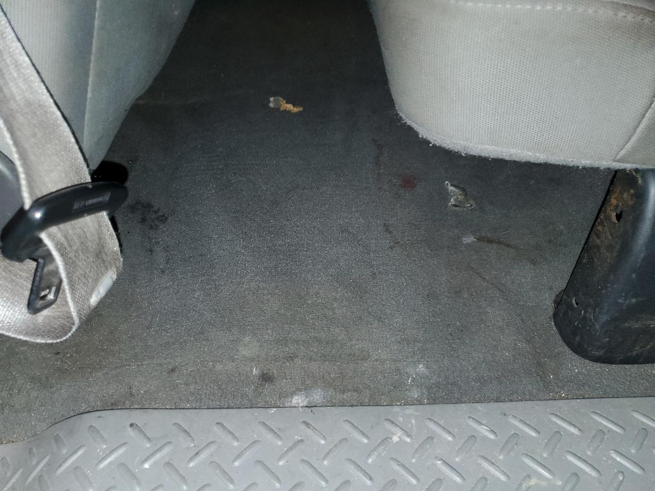 2008 Ford F150 Blue vin: 1FTPX14VX8FA78834 Damage: Left Rear Carpet, Cut, 1 To 2 Inches