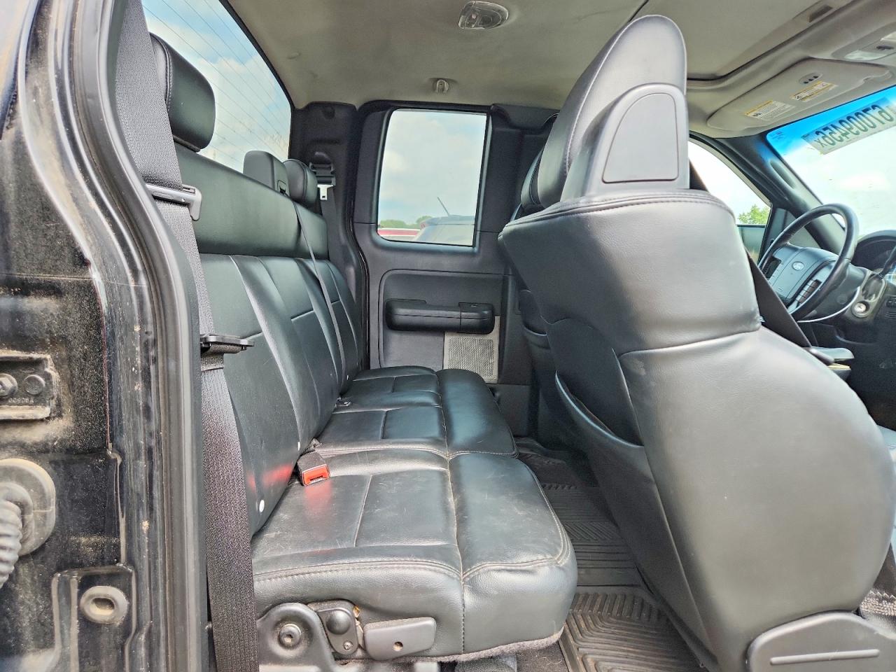 2008 Ford F150 Black vin: 1FTPX14VX8FB40183
