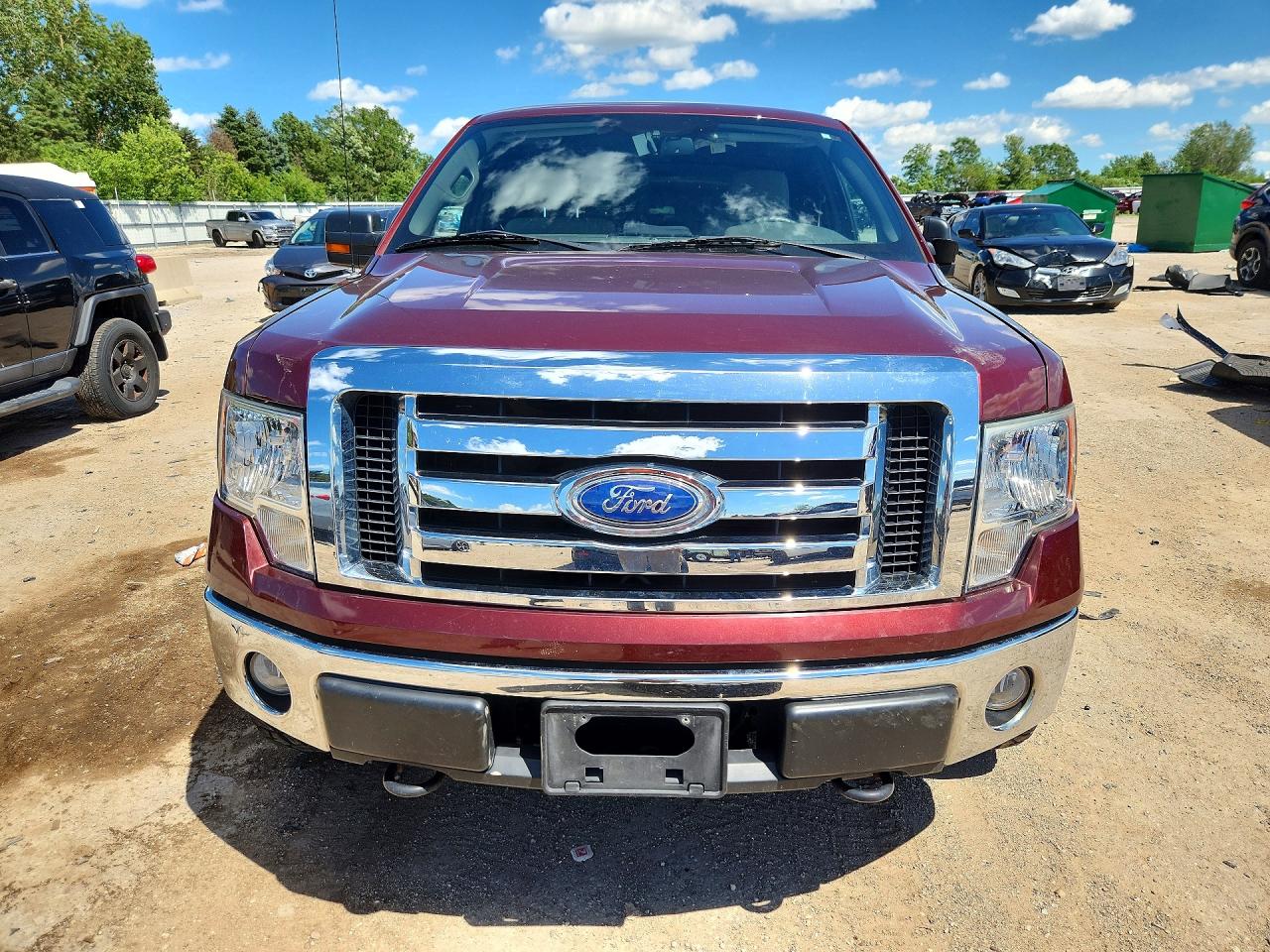 2009 Ford F150 Super Cab Burgundy vin: 1FTPX14VX9FA70315
