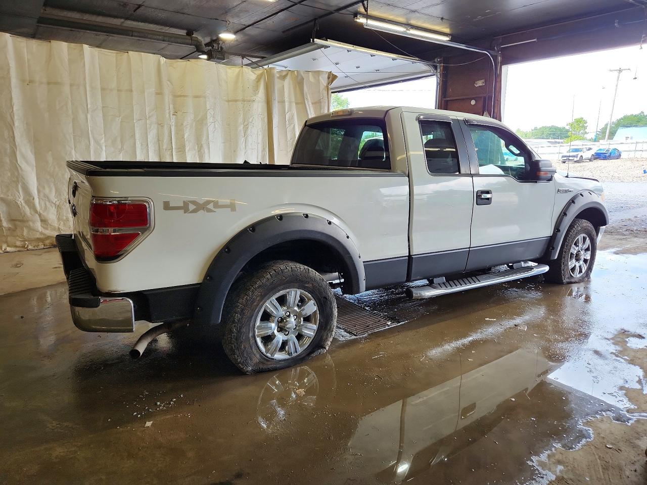 2009 Ford F150 Super Cab White vin: 1FTPX14VX9FB22364