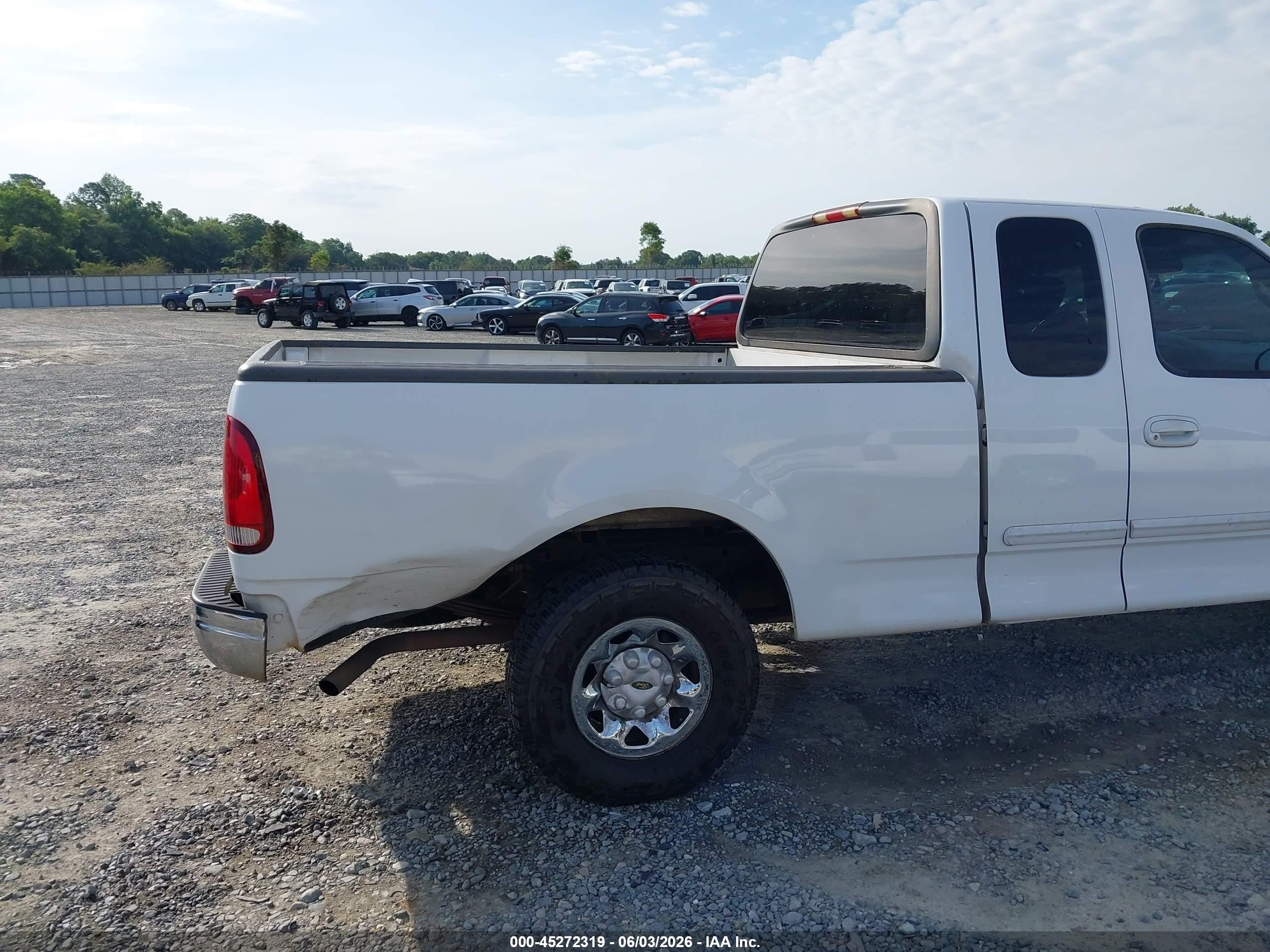 2001 Ford F-150 Lariat/xl/xlt White vin: 1FTPX17L31NB65075
