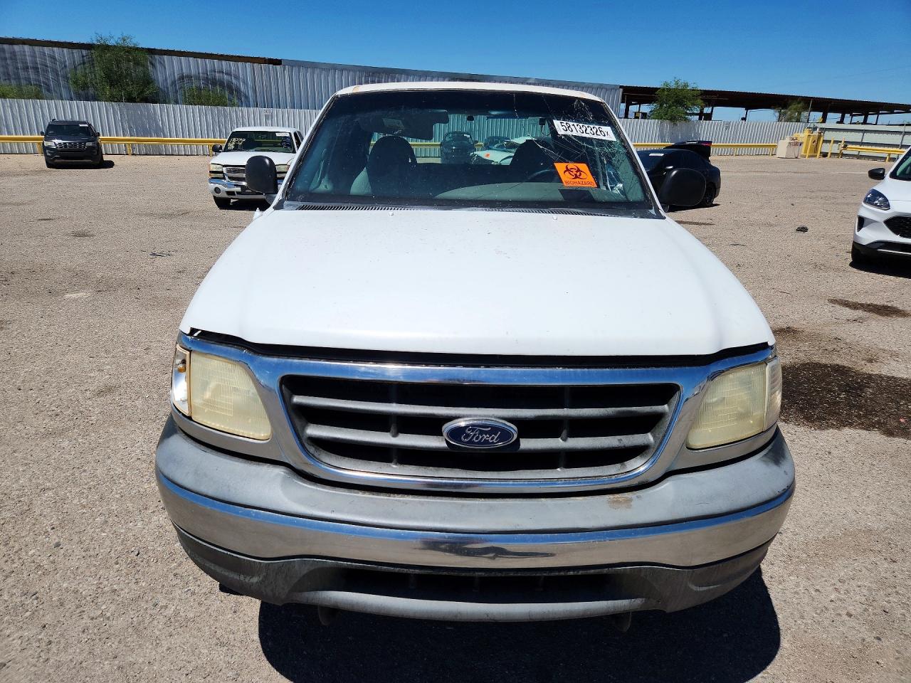 2001 Ford F150 White vin: 1FTPX18L21NA73227